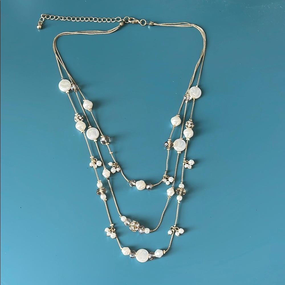 Gold colored and White/Diamond Beaded Layered Necklace
